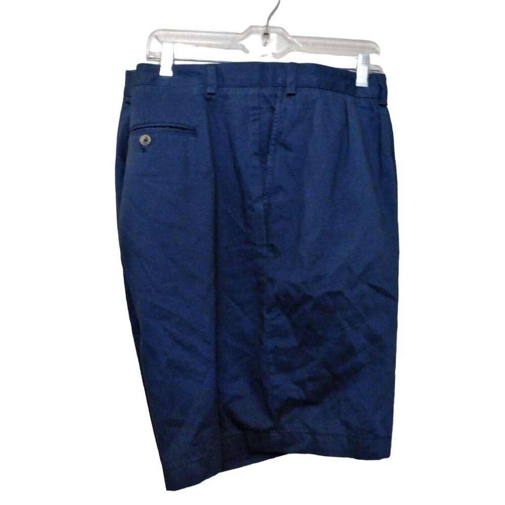 Casuals Shorts by Roundtree & Yorke 52 Actual W51 Dark Blue Pleated Front Cotton